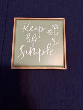 Keep Life Simple Wall Sign - Sage Green with White Script